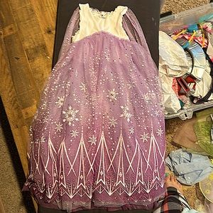 Petite Haley Elsa dress size 4